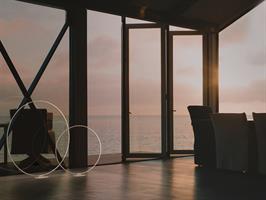 LANCIA TONDA LAMPADA DA TERRA