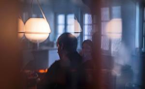 TONDA LAMPADA A SOSPENSIONE